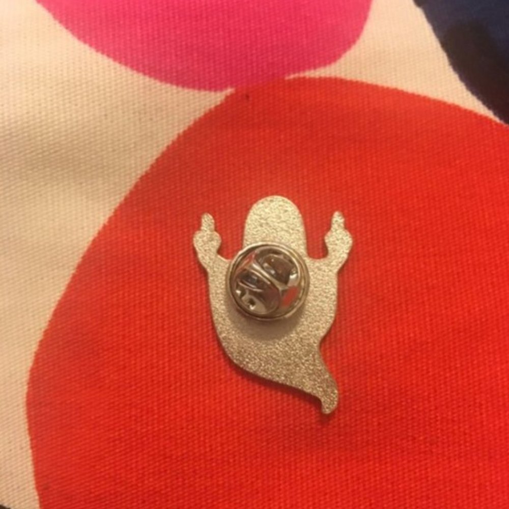 🆕 Funny Black Ghost Enamel Pin Brooch - Picture 6 of 6